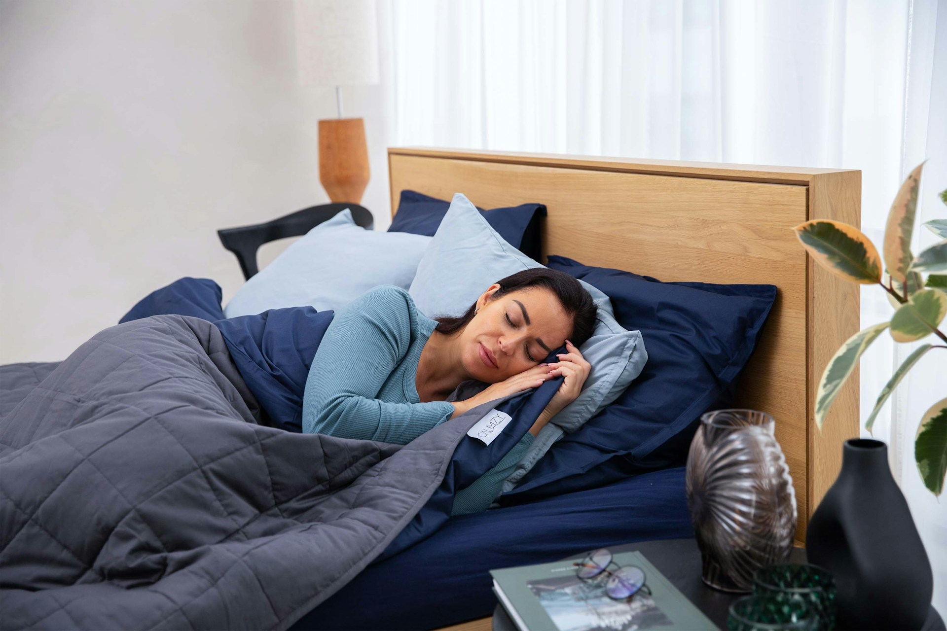CBD et Insomnie : Comment le Cannabidiol Peut Vous Aider à Mieux Dormir ?